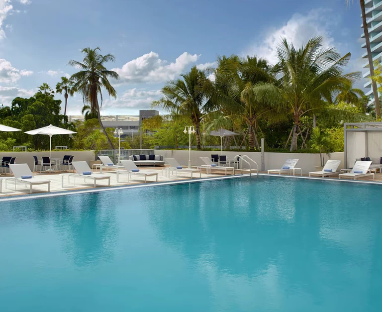 Courtyard Miami Coconut Grove